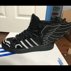 Jeremy Scott Wings 2.0 mesh size 10